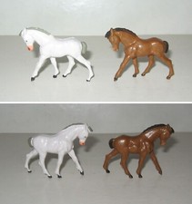 2 POULAINS STARLUX 1:32 #535