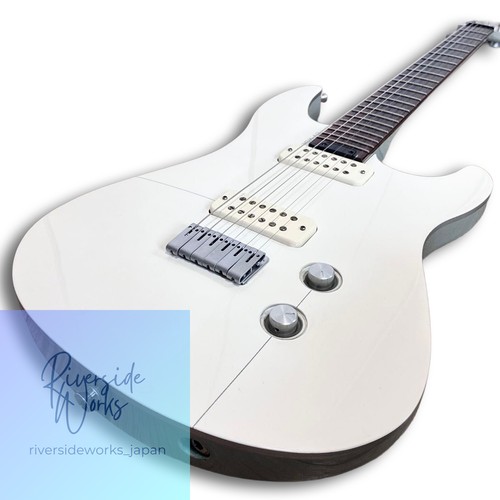 Guitare électrique ultra