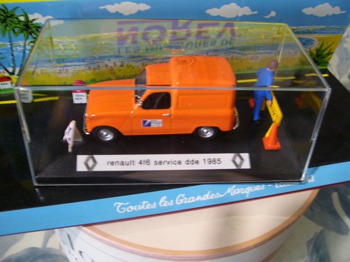 Renault 4f6 fourgonnette - 4f6,