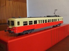 AUTOMOTRICE Z-8001 LAITON