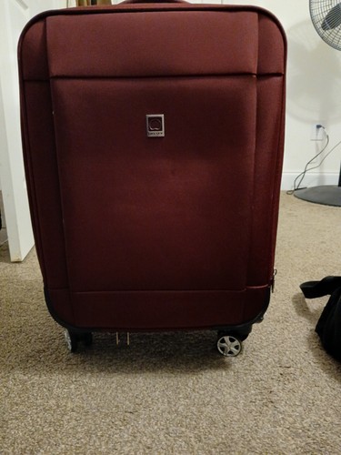 Delsey paris softside spinner - delsey,