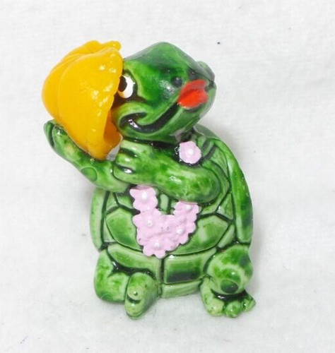 Figurine jouet ferrero kinder - figurine,