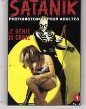 SATANIK RARISSIME MAGNET TROUVE EN TUNISIE FORMAT (9cm/5 cm)