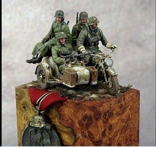 Kit maquette résine 1/35 4 pièces soldats allemands (sans moto ni base) WW2...