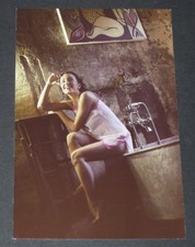 N°9 BY JENIFER PHOTOCARD