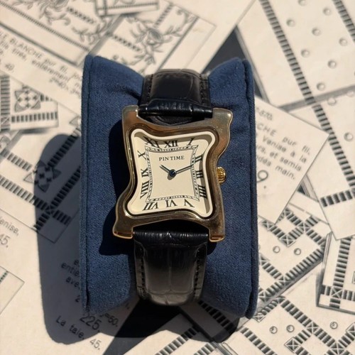 Montre vintage dorée cadran - montre,