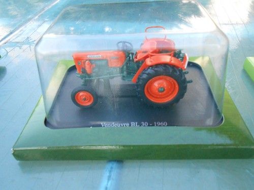Modèle tracteur échelle - modèle,