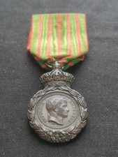 SUPERBE MÉDAILLE DE SAINTE