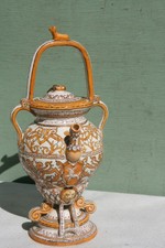 gargoulette céramique vernissée de style baroque renaissance Italienne.