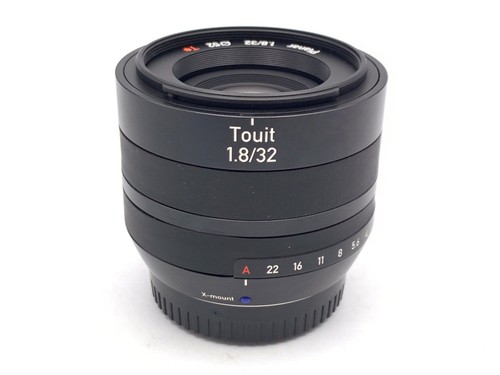 Zeiss touit objectif 32mm - zeiss,