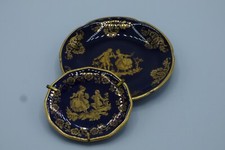 Lot de 2 assiettes Porcelaine