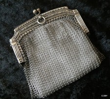 ancienne bourse aumoniere  en