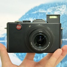 Leica D-LUX 5  Digital Camera