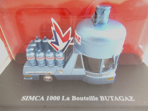 Véhicule publicitaire - 1/43,