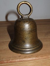 Belle cloche ancienne en
