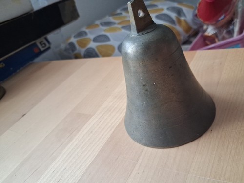 Cloche porte bronze - cloche, en