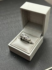 belle bague argent massif avec