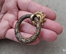 1 ANCIENNE POIGNÉE PENDELOQUE