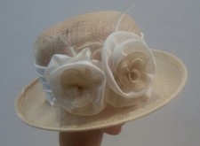 Chapeau De Cérémonie