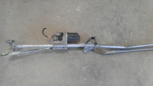 Moteur essuie glace avant