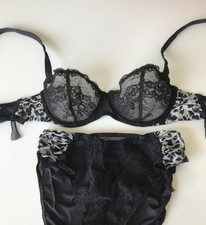 Aubade black lace underwired bra Size 90 B