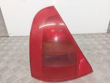 Feu arriere principal gauche