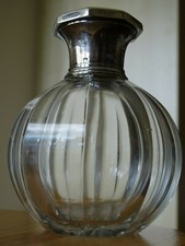BACCARAT 1 ANCIEN FLACON FORME