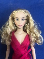 Mariah Carey repaint Robert