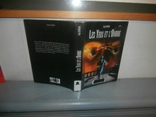 GIGI SIMEONI: LES YEUX ET L'OMBRE. ED CLAIR DE LUNE. 2008.