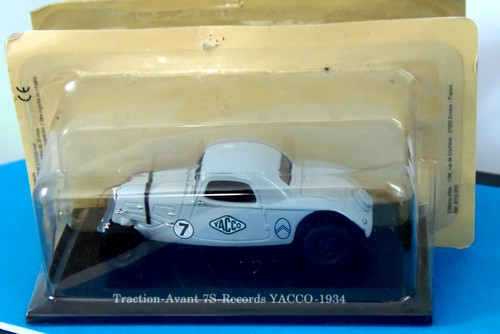 Voiture citroen traction 7 - ,