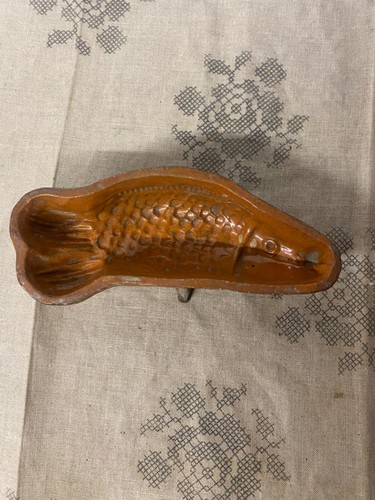 Ancien moule terre cuite - terre,