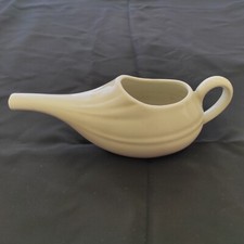 Tasse de malade en porcelaine