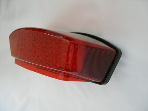 Feu arrière led rouge ducati - rouge,