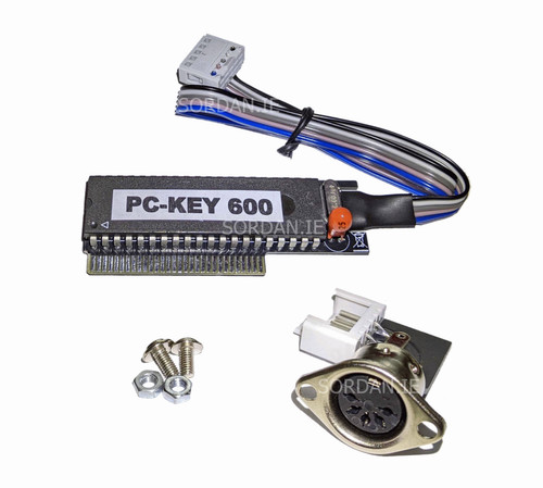 Interface clé amiga - pc, 600