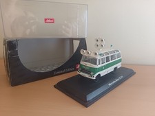 SCHUCO 1/43 : MINIBUS MERCEDES BENZ O 319 POLIZEI EN L 'ETAT AVEC BTE D'ORIGINE.