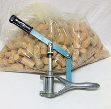 Bouchonneuse à levier + 250 bouchons liège