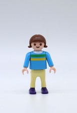 PLAYMOBIL ENFANT fillette pull bleu rayé - Voiture monospace rouge remorque 3213