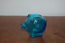 décoration en verre bleu 