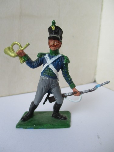 Figurine dulcop peinte - 1/32,