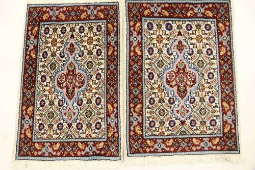 Tapis orientaux noués à - 2,
