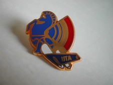 Pin's - Aviation - UTA et