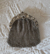 ancien porte louis chatelaine