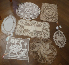 Lot de 7 napperons anciens en