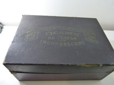 coffret ,dessin au crayon incandescent (ch10)