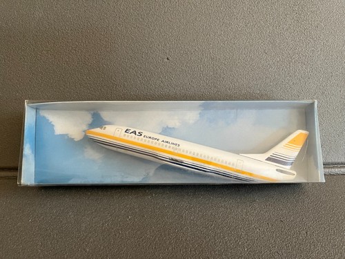 Avion miniature ligne eas - avion,