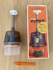 Hachoir Manuel + Aiguiseur ZYLISS Vintage 70’ Boîte d’origine TBE