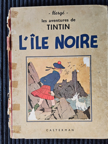 Tintin île noire a17 - l’île,