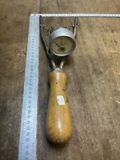 Ancien Controleur d'accu Testeur de  batterie  Voltmètre Outil Garagiste Réf 1