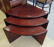 Trois TABLES GIGOGNES en Palissandre Bois Meubles MOBILIER 39MAG 20/06