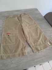 Superbe  bermudas garçon 10ans (140)capitaine tortue  excellent  etat...